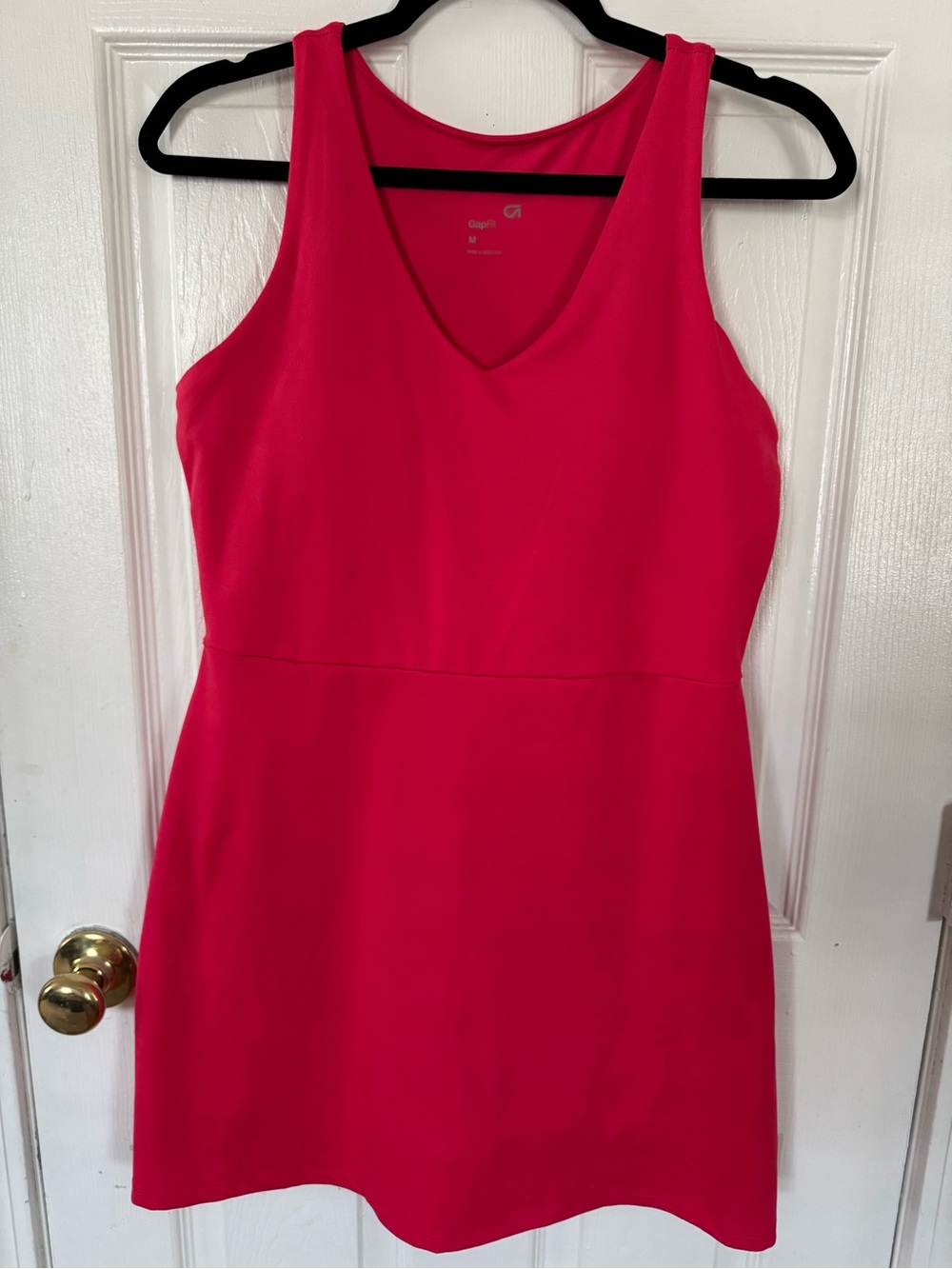 GapFit Bright Pink V-Neck Athletic Tank Dress with Built-In Shorts Medium Sporty